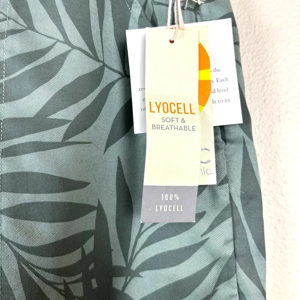 NWT C&C California Palm Leaf Shorts Size Large Vintage Look